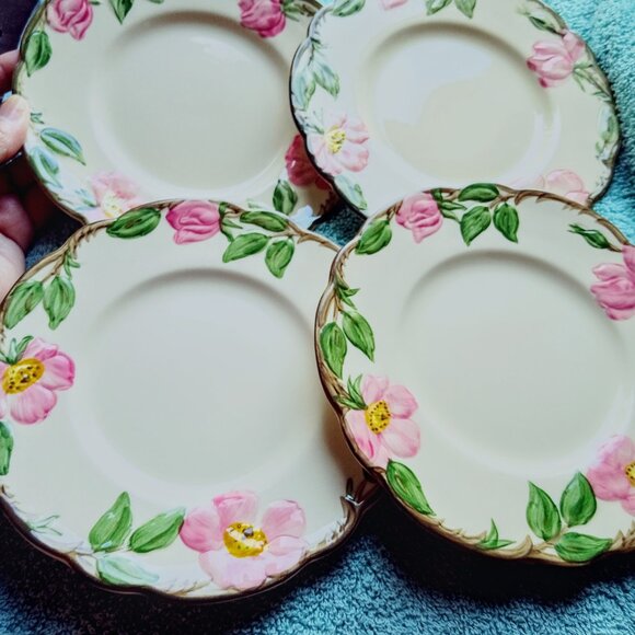 4 Franciscan Desert Rose 1940s small plates - Picture 4 of 11